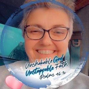 Meet your Posher, Cindy